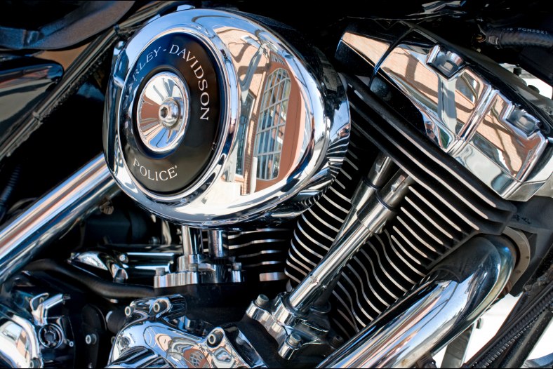 HARLEY - DAVIDSON POLICE